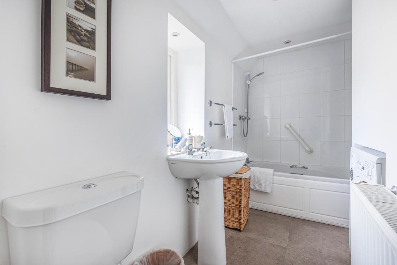 Church Farm Cottage Cheltenham Zewnętrze zdjęcie